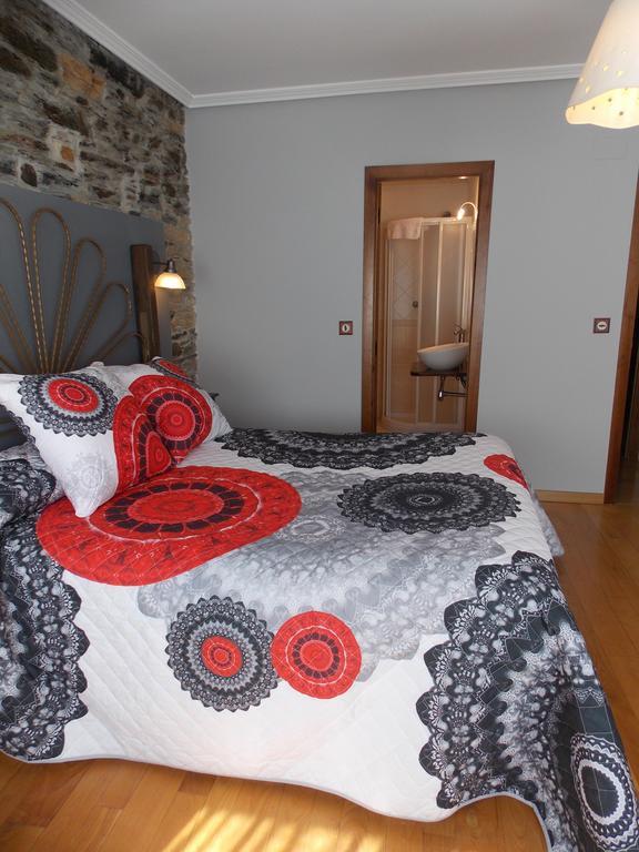 Hostal El Recanto Вега-де-Валькарсе Номер фото
