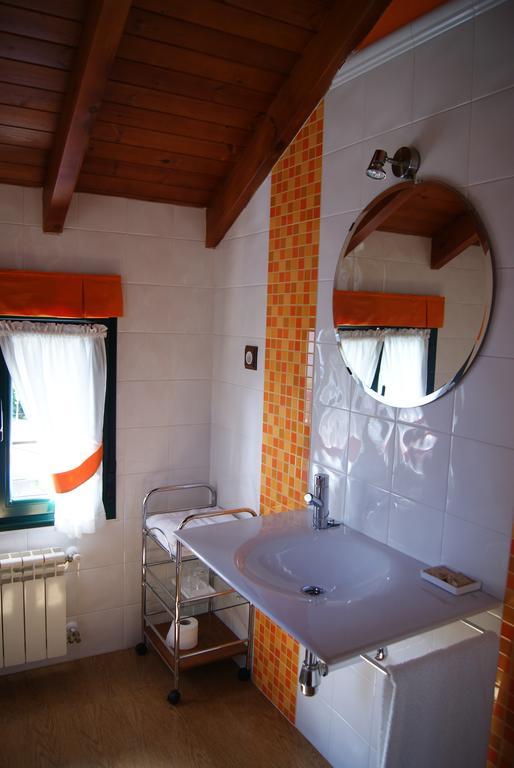 Hostal El Recanto Вега-де-Валькарсе Номер фото