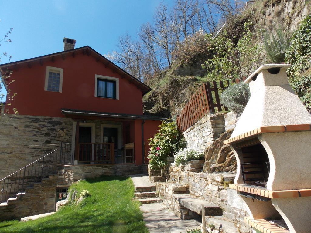 Hostal El Recanto Вега-де-Валькарсе Екстер'єр фото